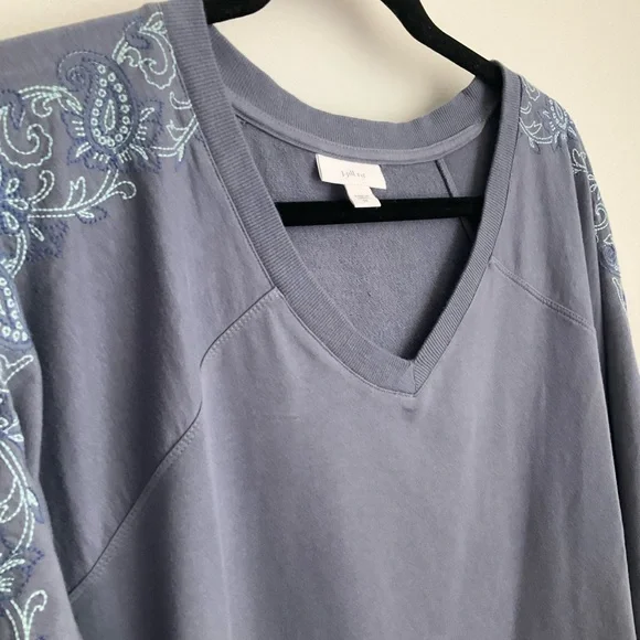 J. Jill Fit 2X Slate Blue V-Neck Pullover with Embroidered Sleeves - Picture 3 of 11